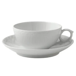 Royal Copenhagen Hvid Halvblonde Kop Med Underkop 20 Cl